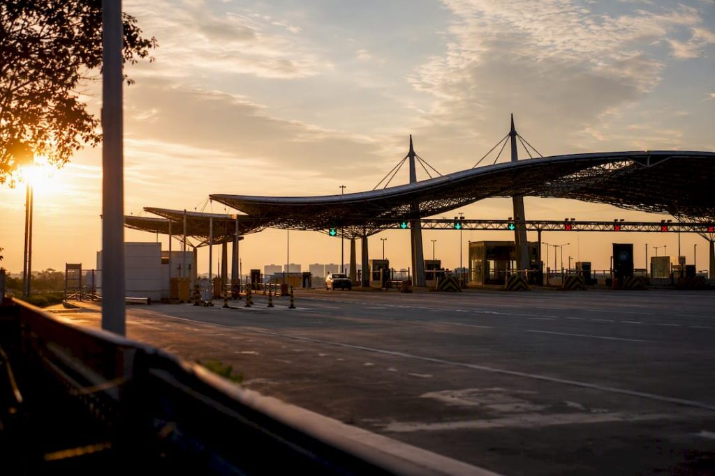 Second Link border checkpoint lanes at dawn